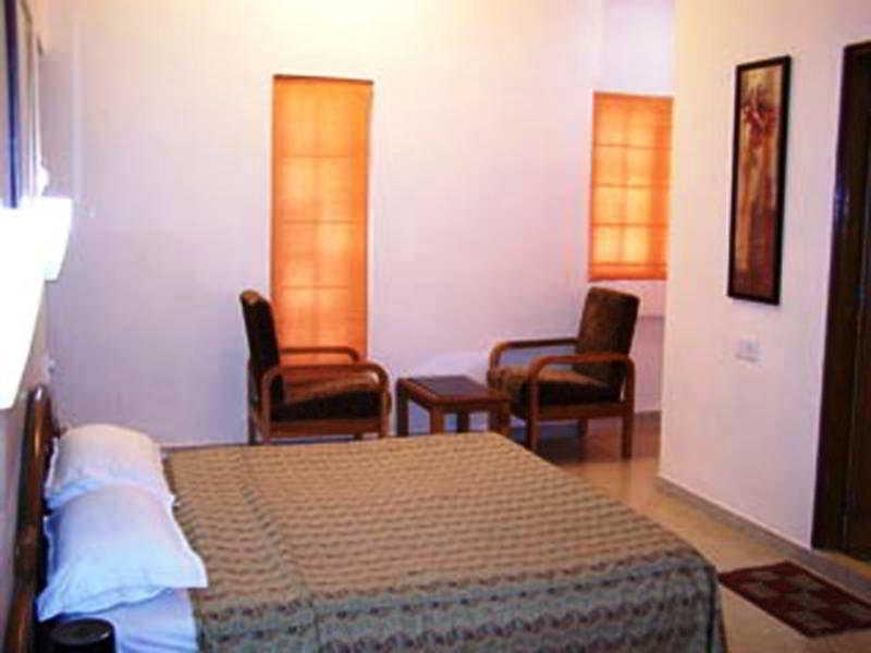 Hotel Chicago Ahmedabad Luaran gambar