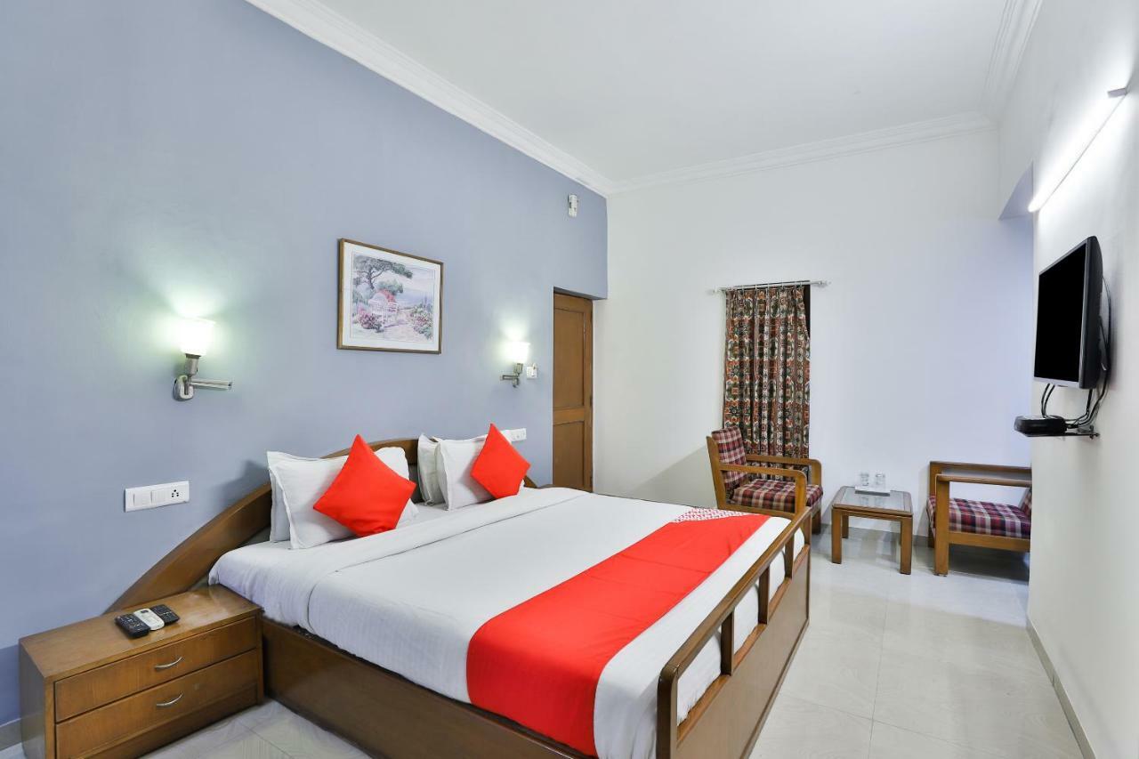 Hotel Chicago Ahmedabad Luaran gambar